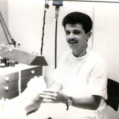 Sr. Luthero em 1967 atendendo no Dr.Sholl